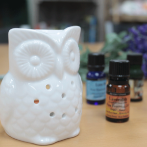 Alternative view of Klasikinis baltas aliejaus garintuvas – Pelėda