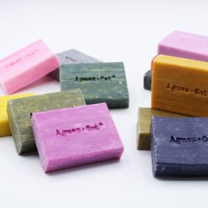 Alternative view of Rankų darbo muilas 140 g – „Pressed Peonies“ – gėlių švelnumas