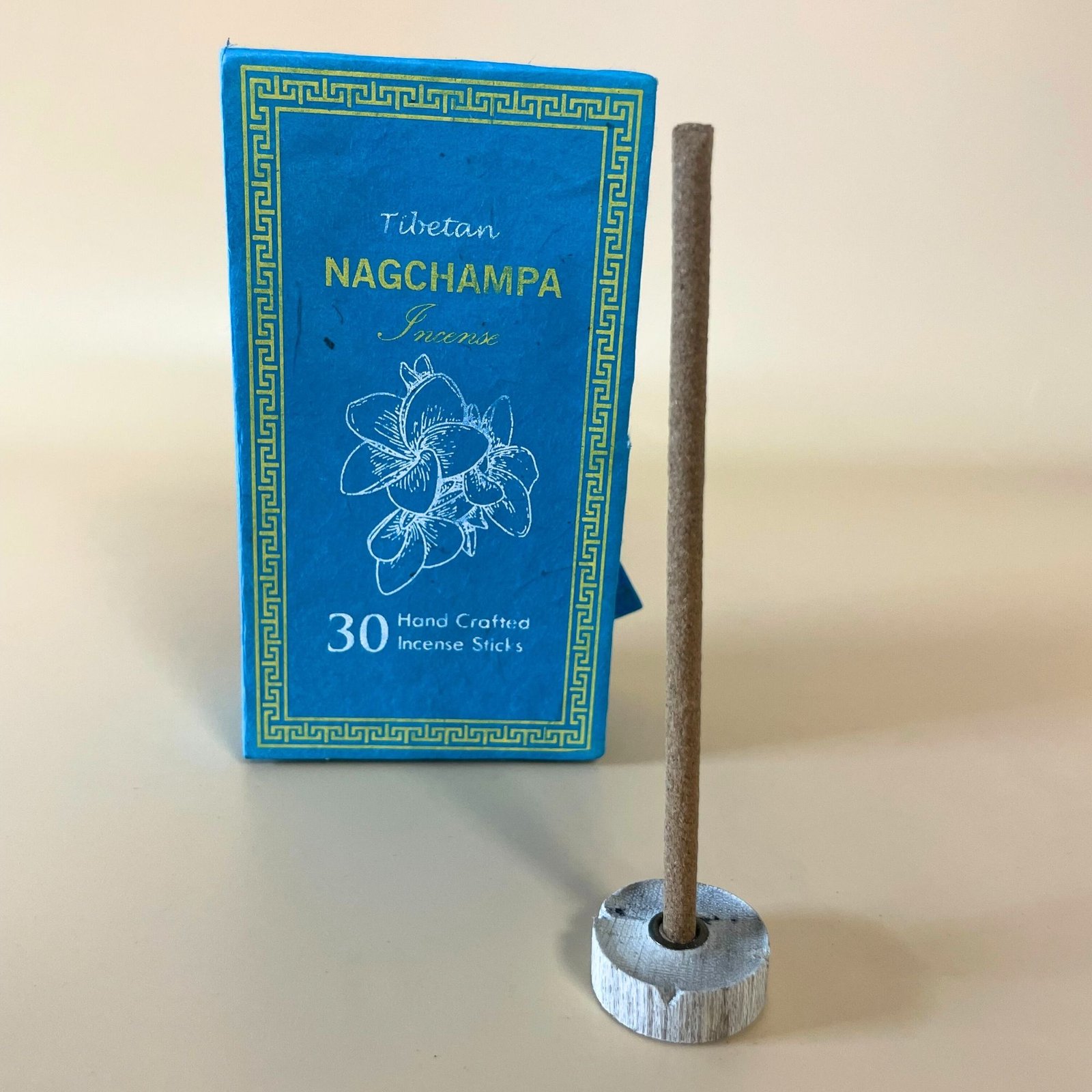 Sughandit Dhoop smilkalų dovanų rinkinys „Nag Champa“ – žalvarinis ritualo laikiklis