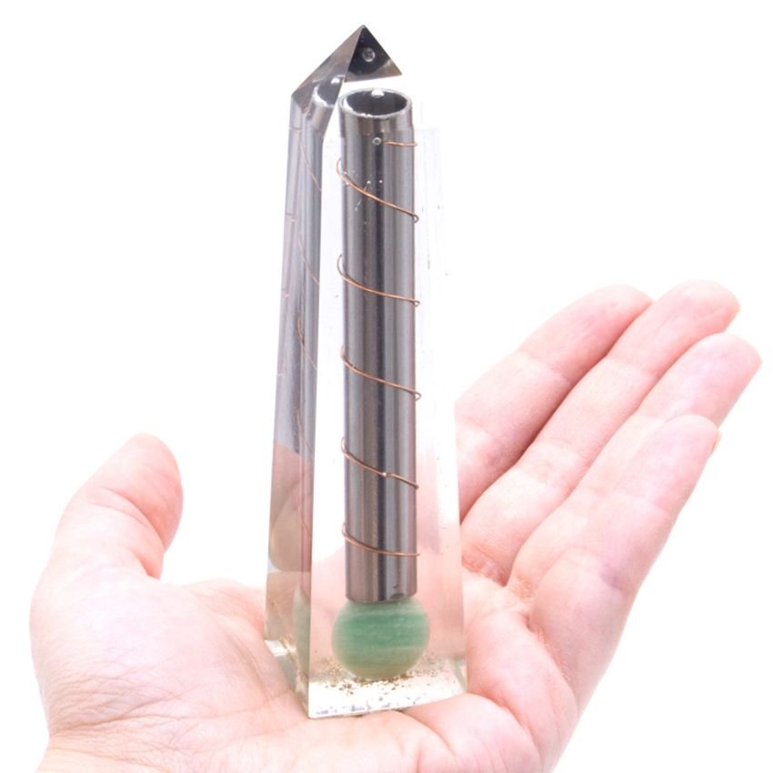 Alternative view of Orgonito obeliskas „Green Aventurine“ – žalios ramybės energijos akcentas
