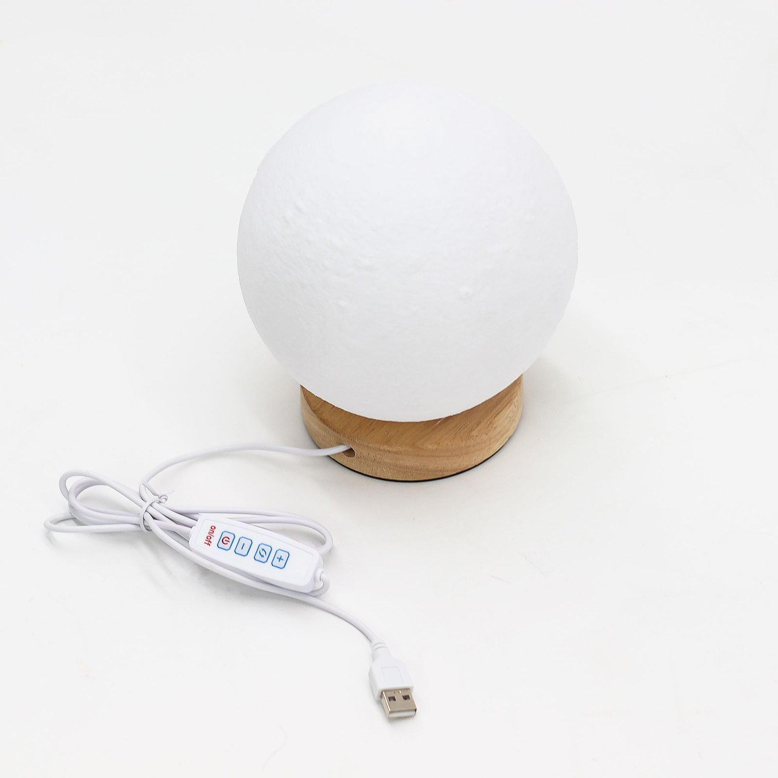 New Wave lempa „Moon“ – USB šviesos ritualas jaukiems vakarams