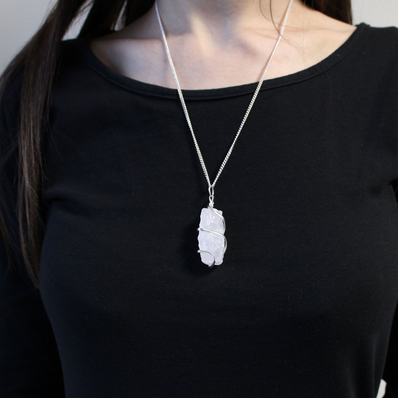 Alternative view of Vėrinys „Cascade Wrapped Necklace“ – šiurkštaus opalito šviesos paslaptis
