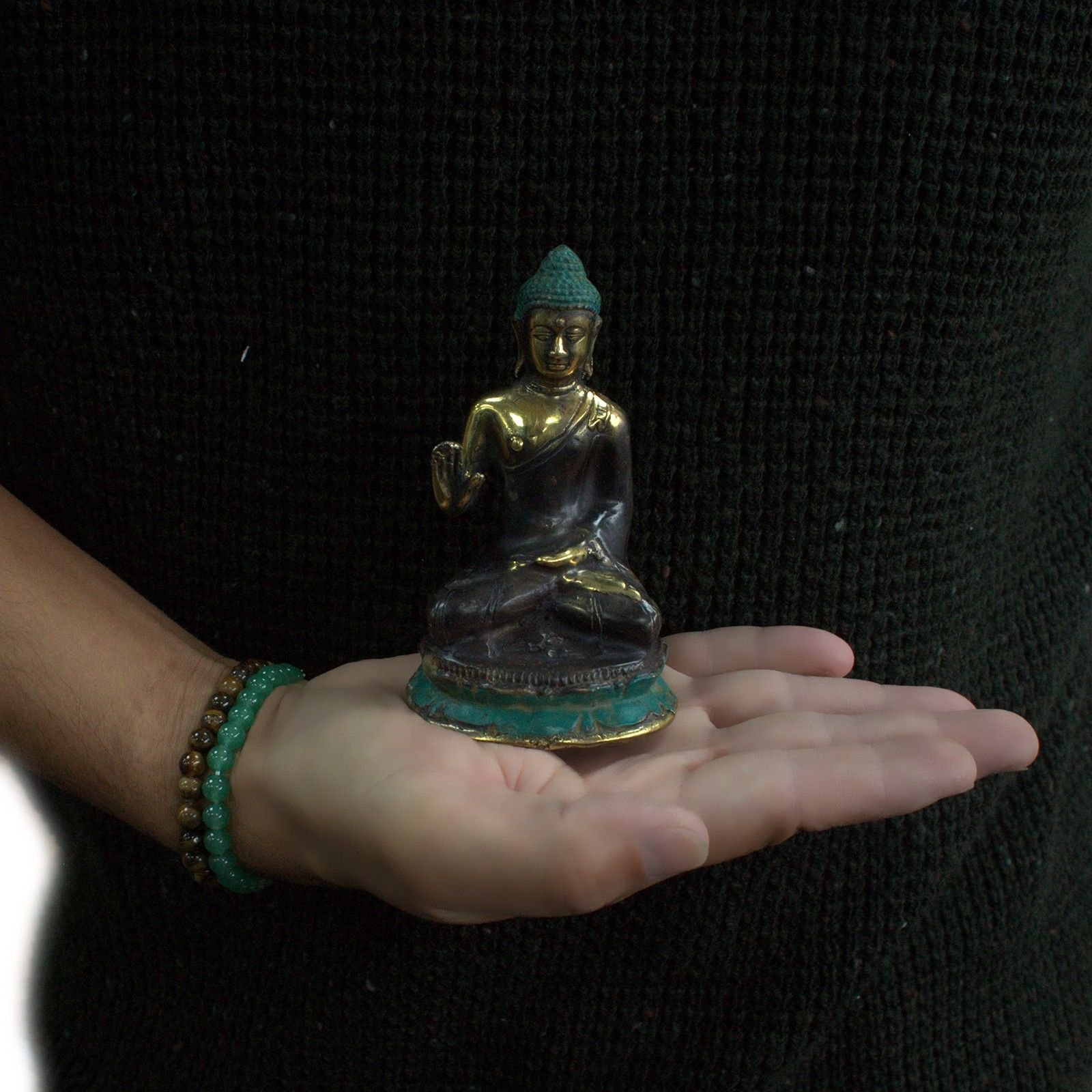 Alternative view of Žalvarinė Budos figūrėlė „Med Hand Up Sitting Buddha“ – ramybės akcentas namams