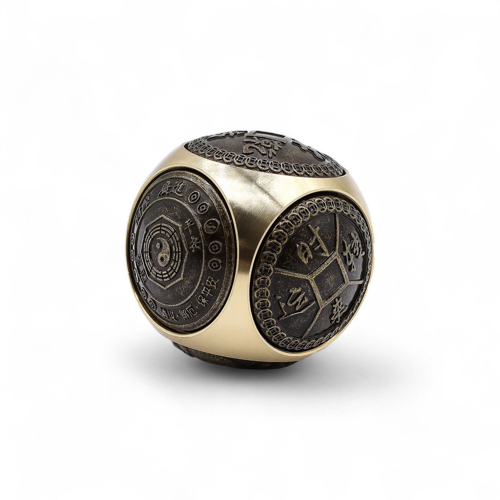 Feng Shui sėkmės kauliukas „Fortune“ – didelis apvalintas žalvario talismanas - Image 2