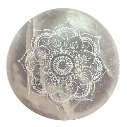 Maža selenito įkrovimo plokštelė „Mandala“ – 8 cm šviesos ritualui