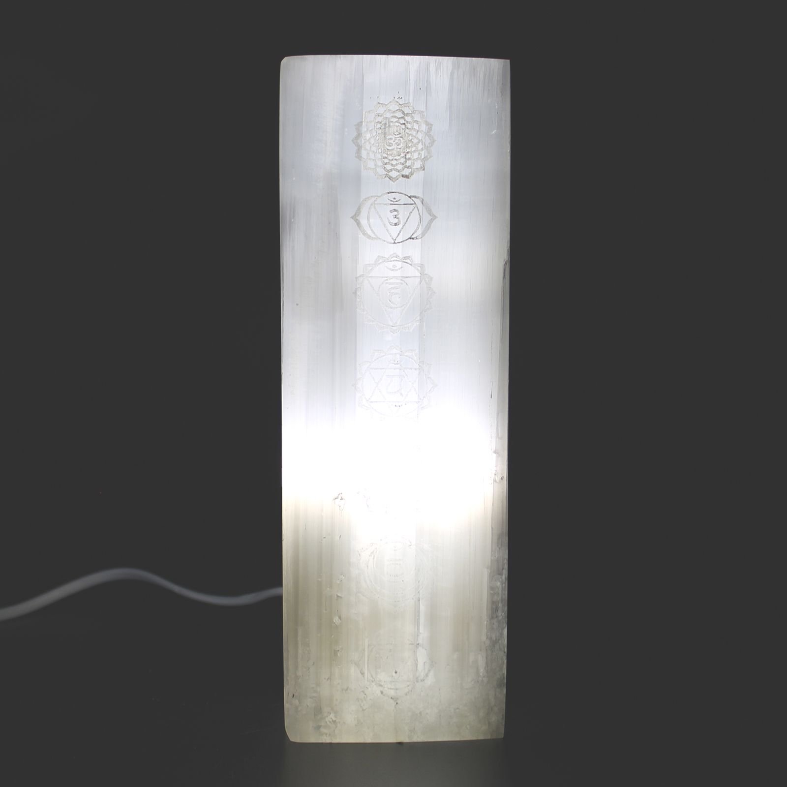 Alternative view of Selenito blokų lempa „Chakra Lamp“ – 25 cm šviesos ramybės akcentas