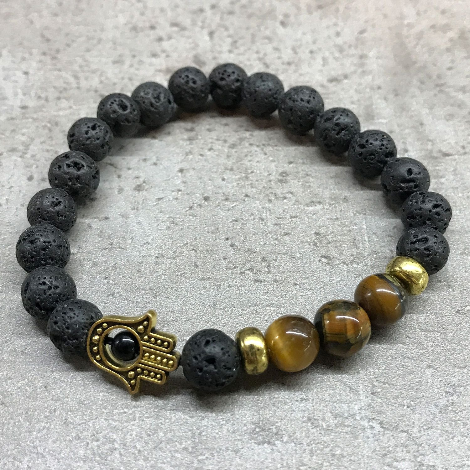 Alternative view of Lavos akmenų apyrankė „Hamsa Tiger-eye“ – subtilus apsaugos ir žemės ramybės akcentas