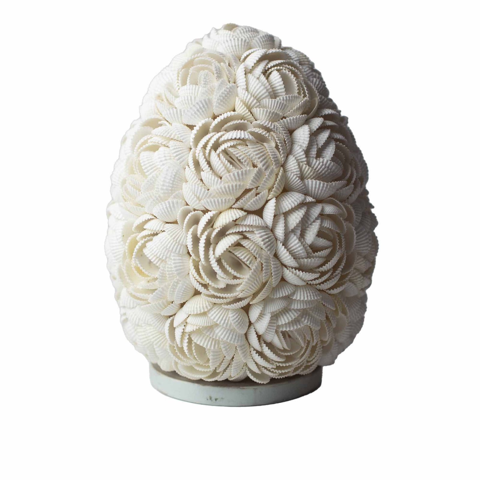 Boho jūros kriauklių lempa „Rose Oval“ – 20 cm švelnios šviesos paslaptis
