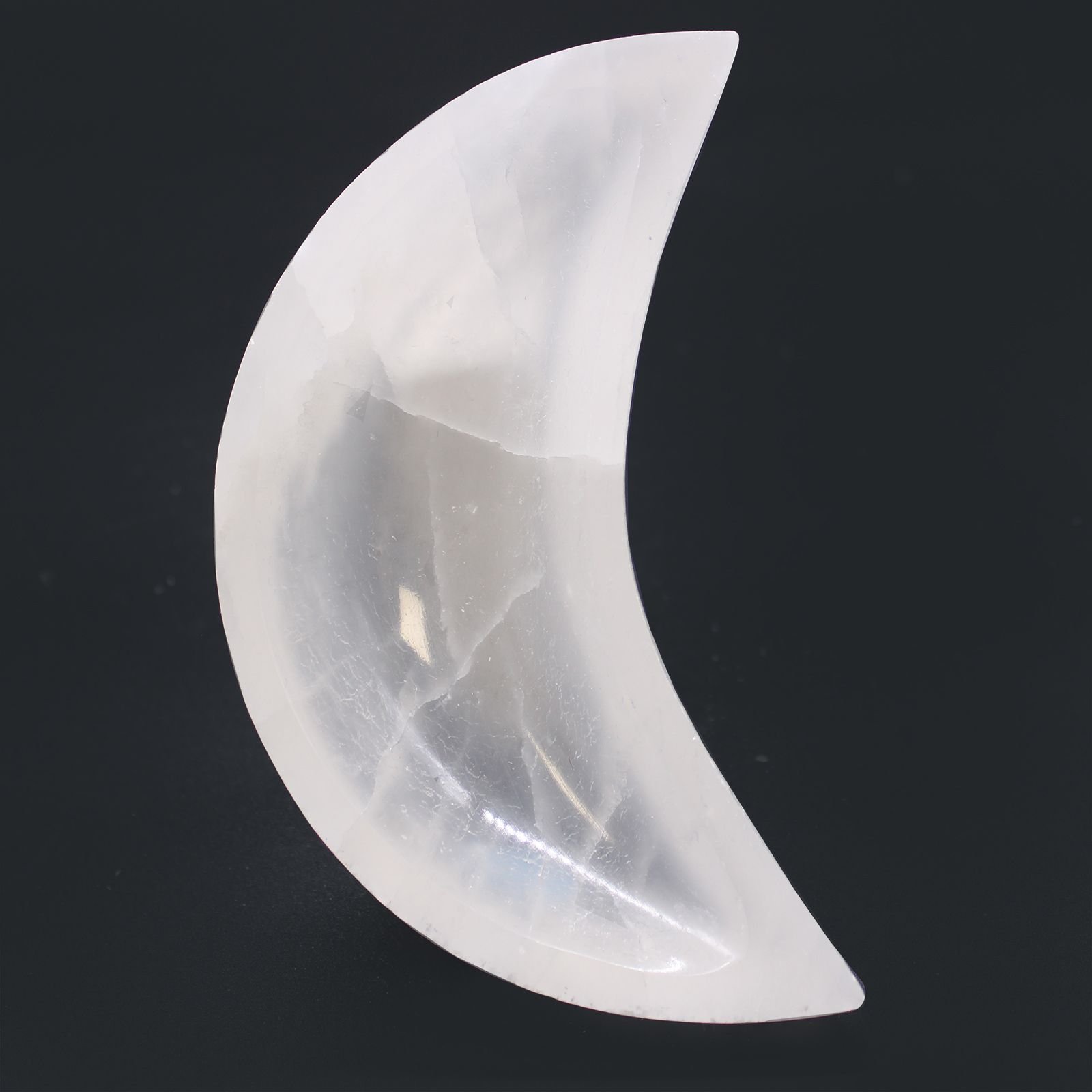 Alternative view of Selenito dubuo „Moon Bowl“ – 15 cm šviesos ir ramybės akcentas