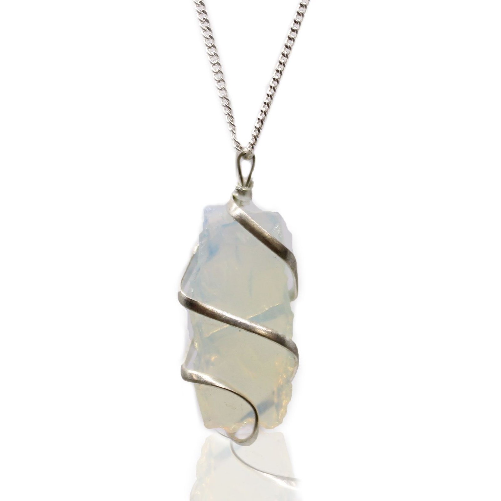 Vėrinys „Cascade Wrapped Necklace“ – šiurkštaus opalito šviesos paslaptis