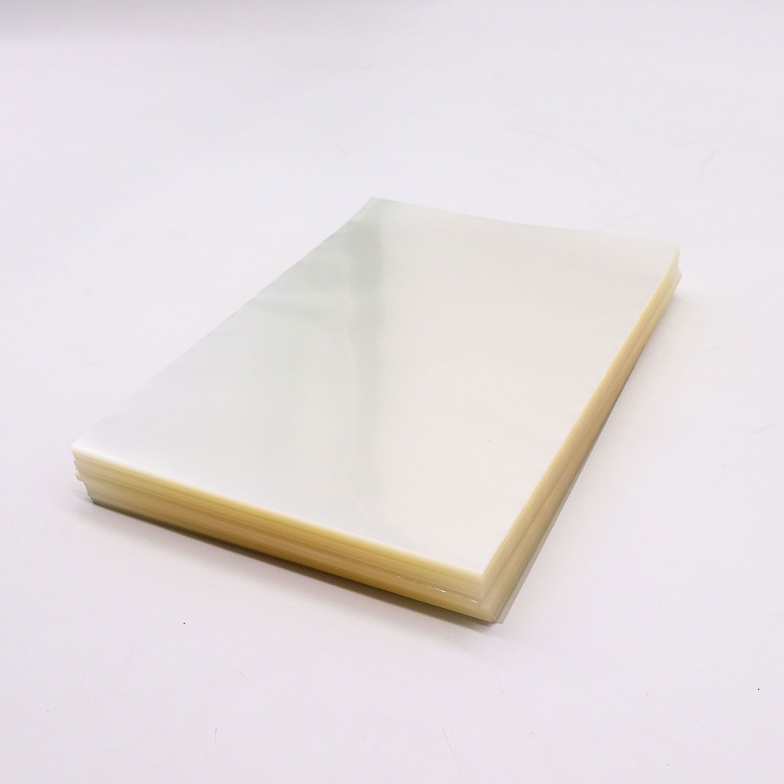Alternative view of Plastikiniai lakštai muilui – apie 800–1000 vienetų švariam ir tvarkingam įpakavimui
